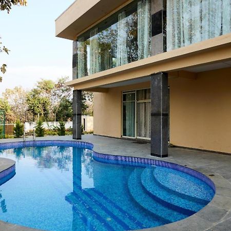 Villa Exotica By Stayjade5Bhkpoolacprojector Denkanikottai Esterno foto