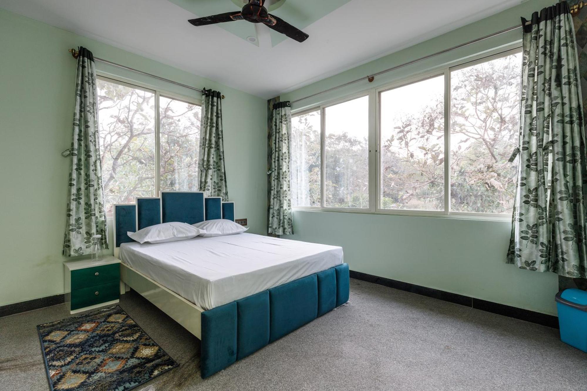 Villa Exotica By Stayjade5Bhkpoolacprojector Denkanikottai Esterno foto
