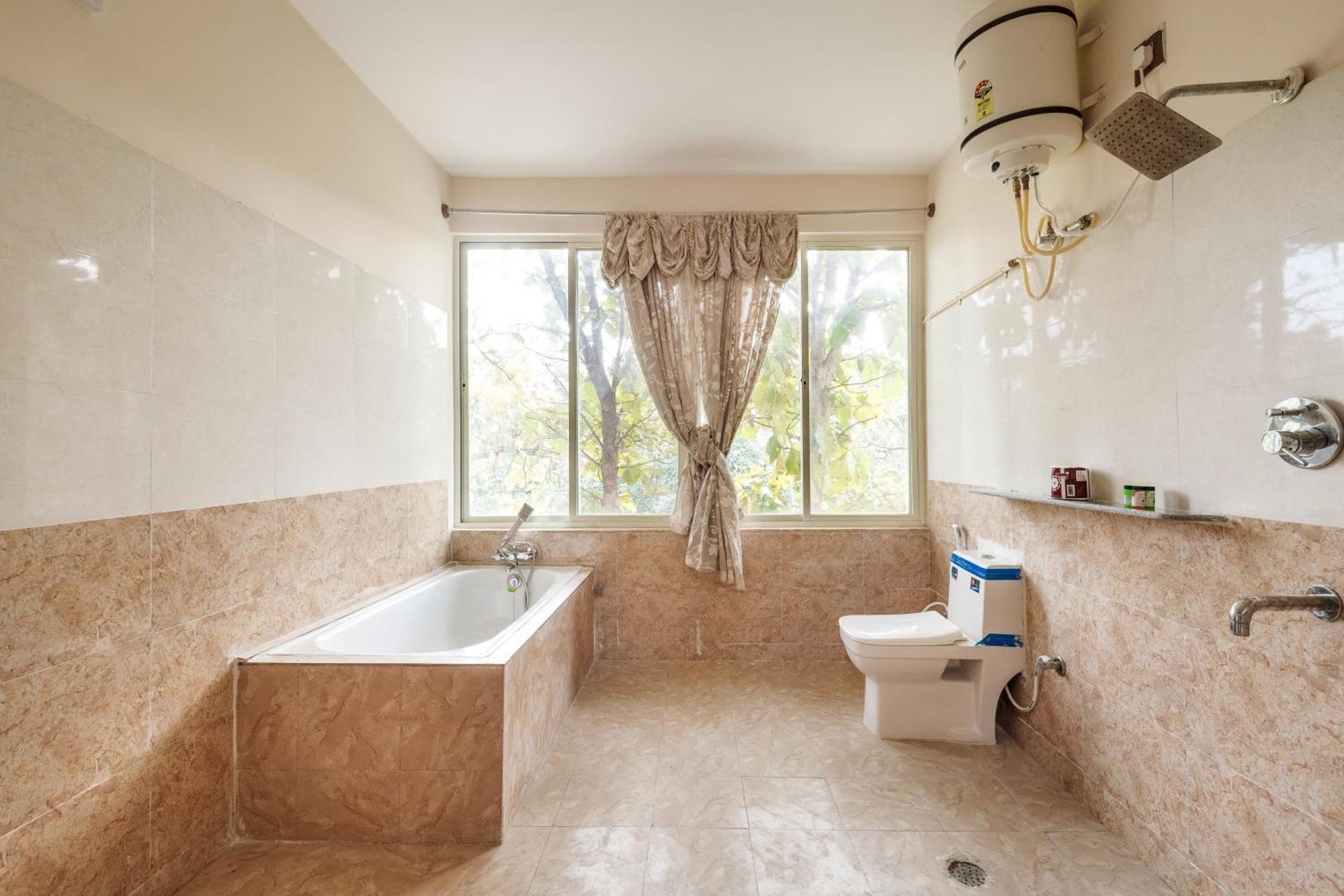 Villa Exotica By Stayjade5Bhkpoolacprojector Denkanikottai Esterno foto